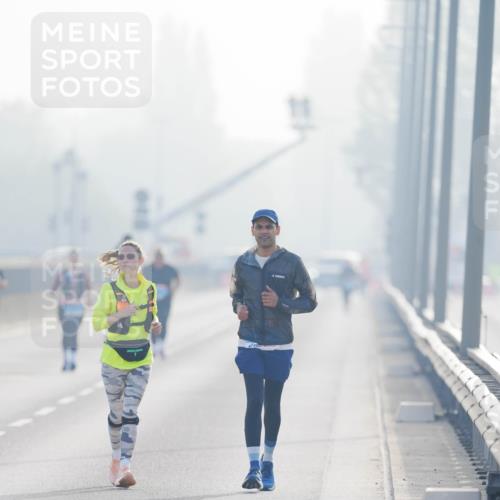 03.10.2026 - Köhlbrandbrückenlauf LAZAROV Photography http://msf.ph/oto/10687959 03.10.2026 09:32:28 Position 3  meine-sportfotos.de