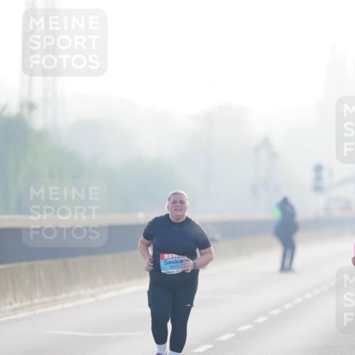03.10.2026 - Köhlbrandbrückenlauf LAZAROV Photography http://msf.ph/oto/10688044 03.10.2026 09:33:10 Position 3 3577 meine-sportfotos.de