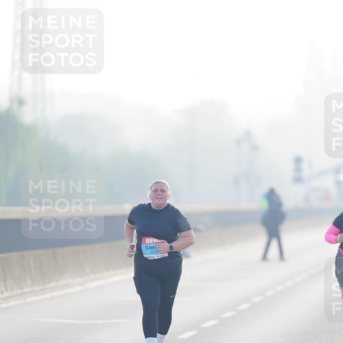 03.10.2026 - Köhlbrandbrückenlauf LAZAROV Photography http://msf.ph/oto/10688046 03.10.2026 09:33:10 Position 3 3577 meine-sportfotos.de