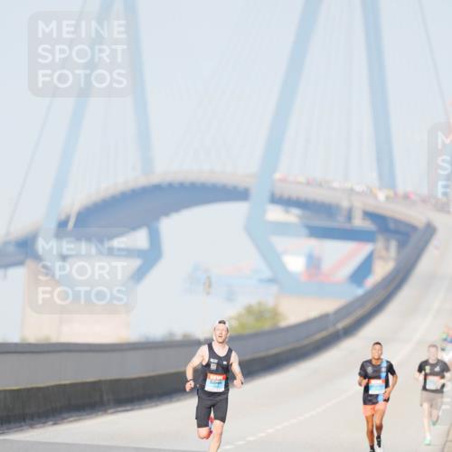 03.10.2026 - Köhlbrandbrückenlauf LAZAROV Photography http://msf.ph/oto/10688068 03.10.2026 09:33:19 Position 3  meine-sportfotos.de