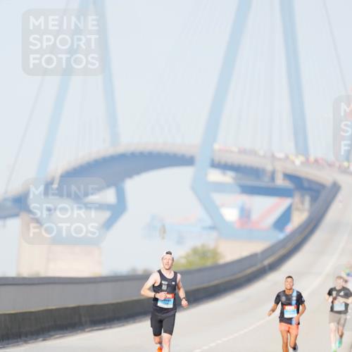 03.10.2026 - Köhlbrandbrückenlauf LAZAROV Photography http://msf.ph/oto/10688078 03.10.2026 09:33:20 Position 3 9 meine-sportfotos.de