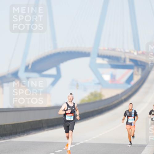 03.10.2026 - Köhlbrandbrückenlauf LAZAROV Photography http://msf.ph/oto/10688087 03.10.2026 09:33:21 Position 3  meine-sportfotos.de