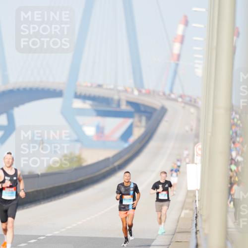 03.10.2026 - Köhlbrandbrückenlauf LAZAROV Photography http://msf.ph/oto/10688094 03.10.2026 09:33:23 Position 3  meine-sportfotos.de