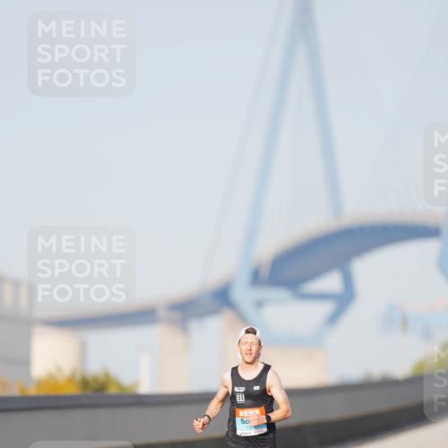 03.10.2026 - Köhlbrandbrückenlauf LAZAROV Photography http://msf.ph/oto/10688114 03.10.2026 09:33:26 Position 3 1505 meine-sportfotos.de