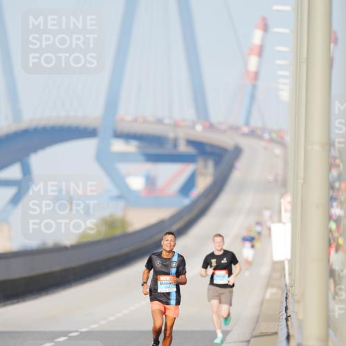 03.10.2026 - Köhlbrandbrückenlauf LAZAROV Photography http://msf.ph/oto/10688125 03.10.2026 09:33:28 Position 3  meine-sportfotos.de