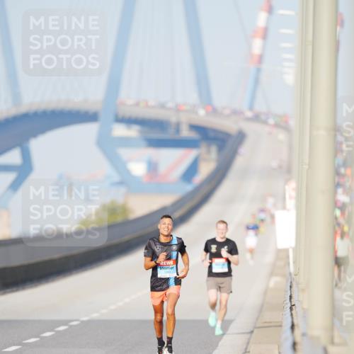 03.10.2026 - Köhlbrandbrückenlauf LAZAROV Photography http://msf.ph/oto/10688128 03.10.2026 09:33:28 Position 3  meine-sportfotos.de