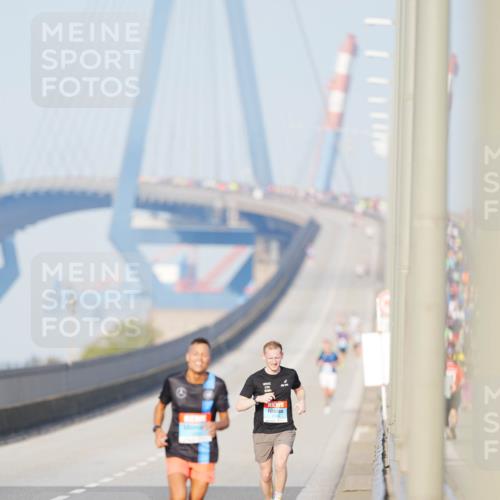 03.10.2026 - Köhlbrandbrückenlauf LAZAROV Photography http://msf.ph/oto/10688145 03.10.2026 09:33:31 Position 3  meine-sportfotos.de