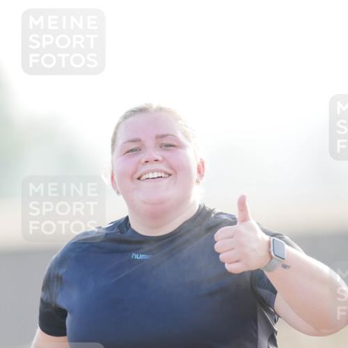 03.10.2026 - Köhlbrandbrückenlauf LAZAROV Photography http://msf.ph/oto/10688160 03.10.2026 09:33:35 Position 3 3577, 1887 meine-sportfotos.de