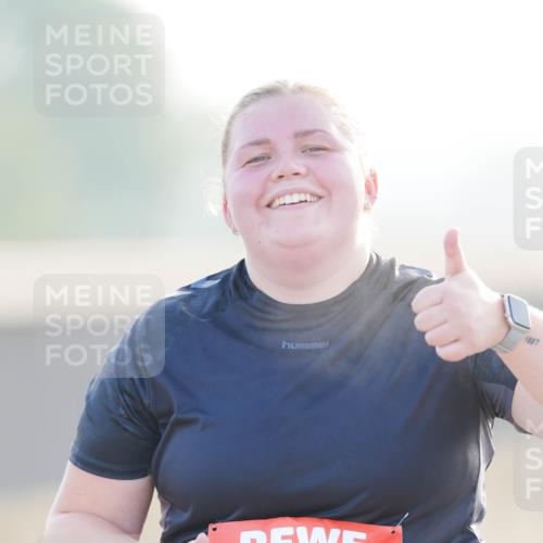 03.10.2026 - Köhlbrandbrückenlauf LAZAROV Photography http://msf.ph/oto/10688163 03.10.2026 09:33:36 Position 3 3577, 1887 meine-sportfotos.de