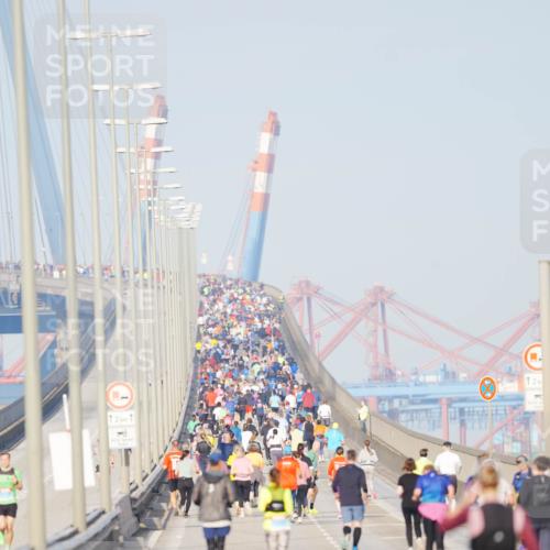 03.10.2026 - Köhlbrandbrückenlauf LAZAROV Photography http://msf.ph/oto/10688199 03.10.2026 09:33:52 Position 3 12, 1, 12 meine-sportfotos.de