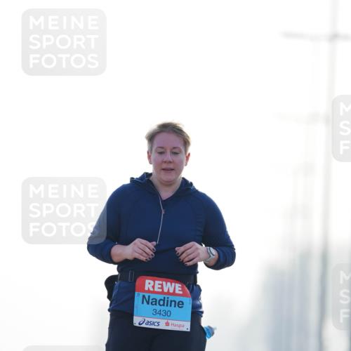03.10.2026 - Köhlbrandbrückenlauf LAZAROV Photography http://msf.ph/oto/10688239 03.10.2026 09:34:18 Position 3 3430 meine-sportfotos.de