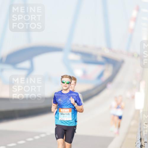 03.10.2026 - Köhlbrandbrückenlauf LAZAROV Photography http://msf.ph/oto/10688293 03.10.2026 09:34:38 Position 3 2111 meine-sportfotos.de