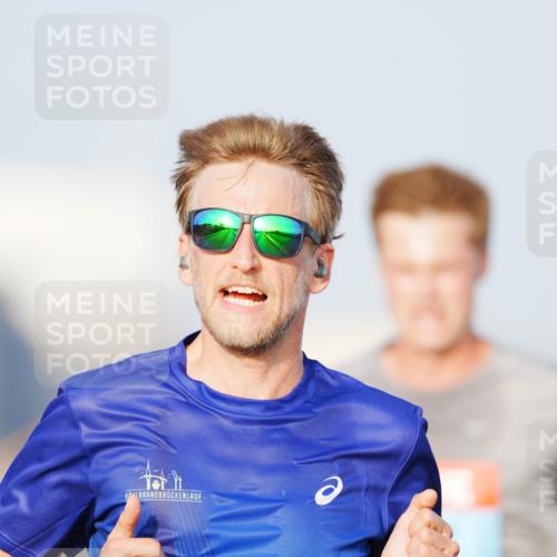 03.10.2026 - Köhlbrandbrückenlauf LAZAROV Photography http://msf.ph/oto/10688318 03.10.2026 09:34:45 Position 3 2111 meine-sportfotos.de