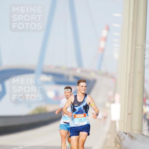 03.10.2026 - Köhlbrandbrückenlauf LAZAROV Photography http://msf.ph/oto/10688333 03.10.2026 09:34:53 Position 3 3735 meine-sportfotos.de