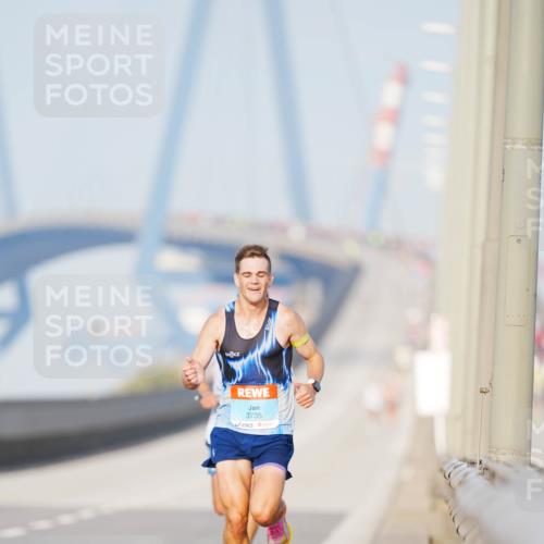 03.10.2026 - Köhlbrandbrückenlauf LAZAROV Photography http://msf.ph/oto/10688348 03.10.2026 09:34:54 Position 3 3735 meine-sportfotos.de