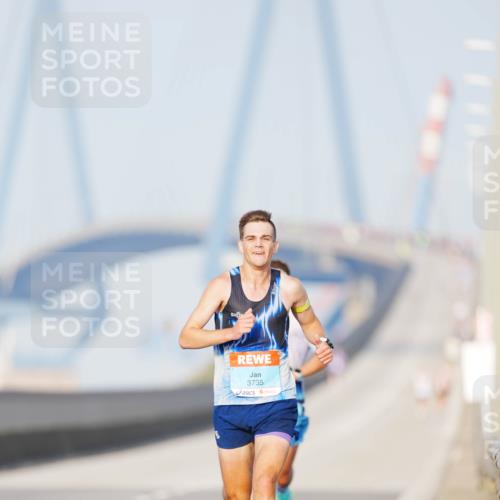 03.10.2026 - Köhlbrandbrückenlauf LAZAROV Photography http://msf.ph/oto/10688357 03.10.2026 09:34:55 Position 3 3735 meine-sportfotos.de