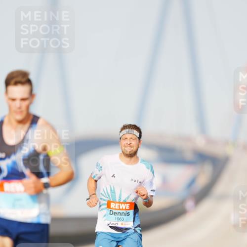 03.10.2026 - Köhlbrandbrückenlauf LAZAROV Photography http://msf.ph/oto/10688382 03.10.2026 09:34:58 Position 3 1063 meine-sportfotos.de
