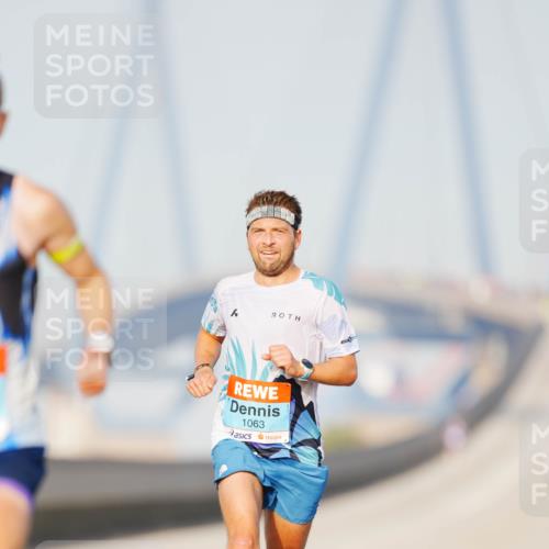 03.10.2026 - Köhlbrandbrückenlauf LAZAROV Photography http://msf.ph/oto/10688389 03.10.2026 09:34:59 Position 3 1063 meine-sportfotos.de