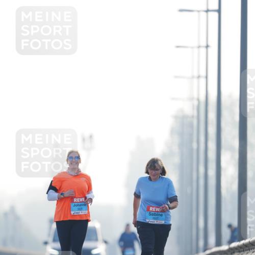 03.10.2026 - Köhlbrandbrückenlauf LAZAROV Photography http://msf.ph/oto/10688424 03.10.2026 09:35:29 Position 3 3628, 3627 meine-sportfotos.de