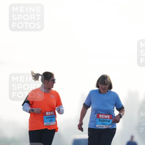 03.10.2026 - Köhlbrandbrückenlauf LAZAROV Photography http://msf.ph/oto/10688442 03.10.2026 09:35:38 Position 3 3628, 3627 meine-sportfotos.de