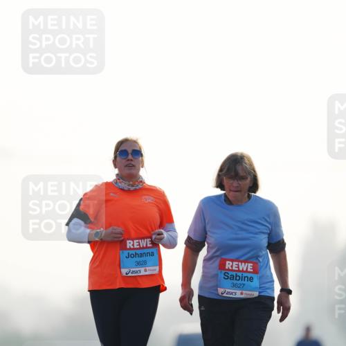 03.10.2026 - Köhlbrandbrückenlauf LAZAROV Photography http://msf.ph/oto/10688444 03.10.2026 09:35:40 Position 3 3628, 3627 meine-sportfotos.de