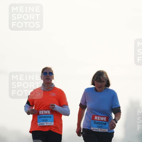 03.10.2026 - Köhlbrandbrückenlauf LAZAROV Photography http://msf.ph/oto/10688449 03.10.2026 09:35:41 Position 3 3628, 3627 meine-sportfotos.de