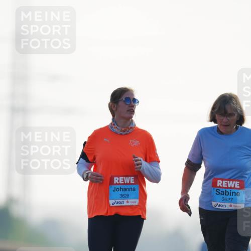 03.10.2026 - Köhlbrandbrückenlauf LAZAROV Photography http://msf.ph/oto/10688453 03.10.2026 09:35:42 Position 3 3628, 3627 meine-sportfotos.de