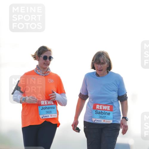 03.10.2026 - Köhlbrandbrückenlauf LAZAROV Photography http://msf.ph/oto/10688459 03.10.2026 09:35:43 Position 3 3628, 3627 meine-sportfotos.de