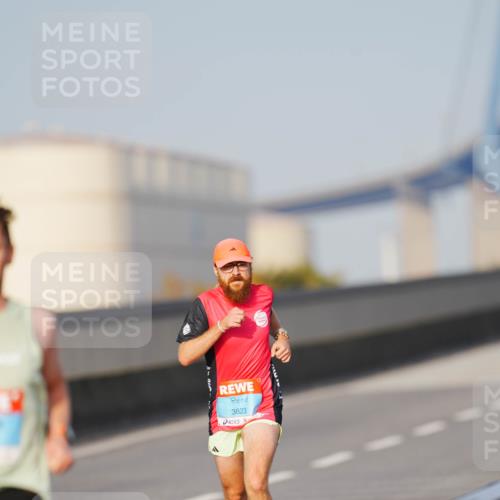 03.10.2026 - Köhlbrandbrückenlauf LAZAROV Photography http://msf.ph/oto/10688588 03.10.2026 09:36:59 Position 3 3823 meine-sportfotos.de