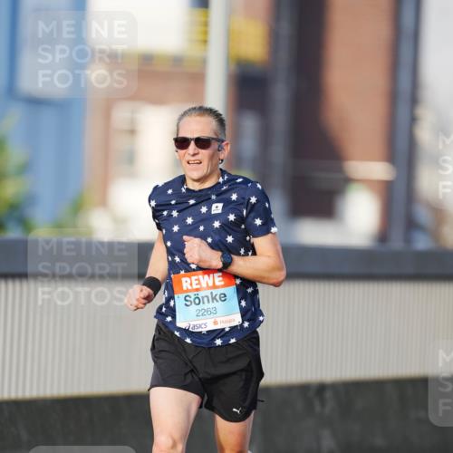 03.10.2026 - Köhlbrandbrückenlauf LAZAROV Photography http://msf.ph/oto/10688634 03.10.2026 09:37:38 Position 3 2263 meine-sportfotos.de