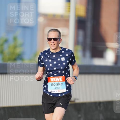 03.10.2026 - Köhlbrandbrückenlauf LAZAROV Photography http://msf.ph/oto/10688637 03.10.2026 09:37:38 Position 3 2263 meine-sportfotos.de