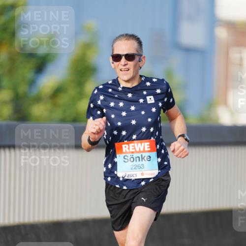 03.10.2026 - Köhlbrandbrückenlauf LAZAROV Photography http://msf.ph/oto/10688649 03.10.2026 09:37:39 Position 3 2263 meine-sportfotos.de