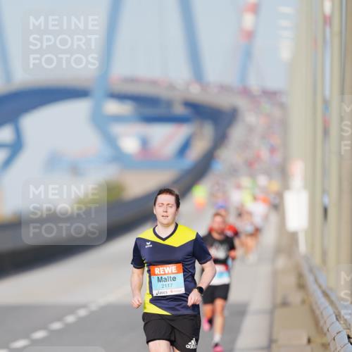 03.10.2026 - Köhlbrandbrückenlauf LAZAROV Photography http://msf.ph/oto/10688677 03.10.2026 09:39:09 Position 3 2117 meine-sportfotos.de