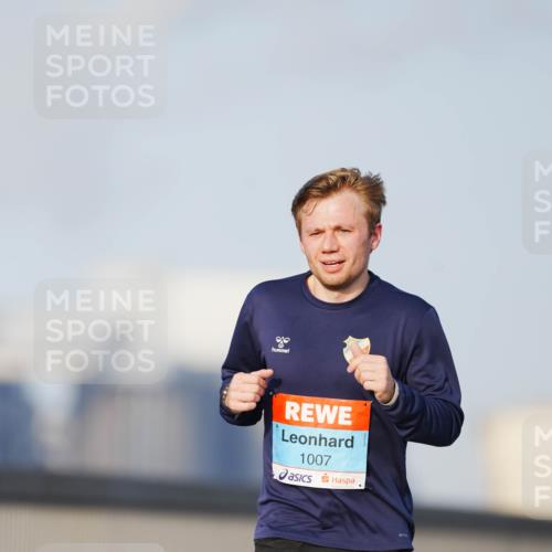 03.10.2026 - Köhlbrandbrückenlauf LAZAROV Photography http://msf.ph/oto/10688711 03.10.2026 09:39:42 Position 3 1007 meine-sportfotos.de