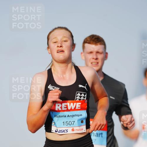 03.10.2026 - Köhlbrandbrückenlauf LAZAROV Photography http://msf.ph/oto/10688756 03.10.2026 09:39:48 Position 3 1507, 7 meine-sportfotos.de
