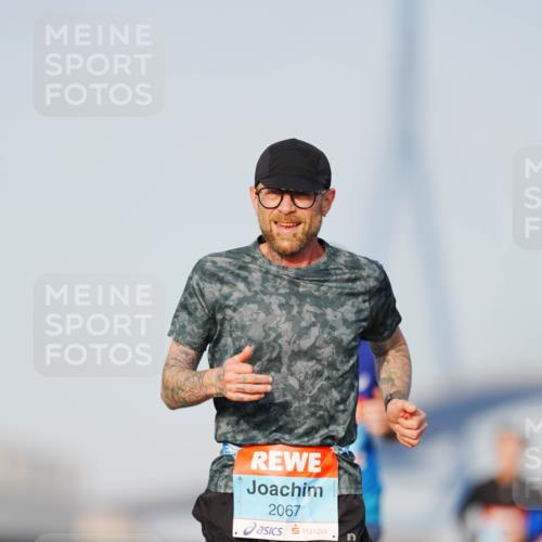 03.10.2026 - Köhlbrandbrückenlauf LAZAROV Photography http://msf.ph/oto/10688773 03.10.2026 09:39:54 Position 3 2067 meine-sportfotos.de