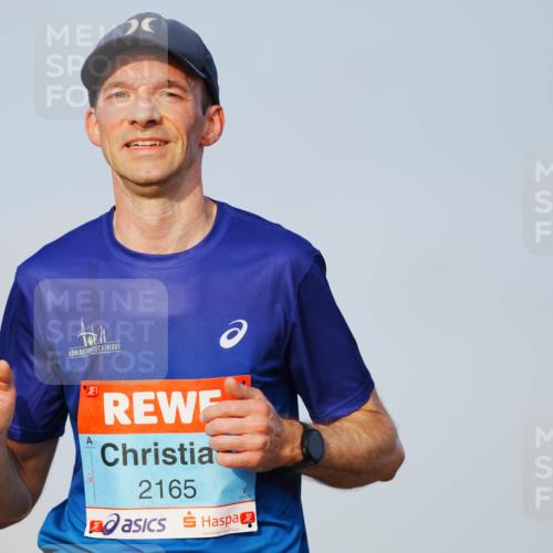03.10.2026 - Köhlbrandbrückenlauf LAZAROV Photography http://msf.ph/oto/10688779 03.10.2026 09:39:58 Position 3 25, 2165 meine-sportfotos.de