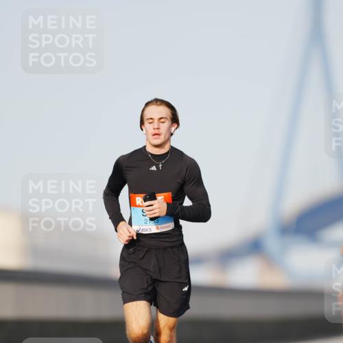 03.10.2026 - Köhlbrandbrückenlauf LAZAROV Photography http://msf.ph/oto/10688789 03.10.2026 09:40:00 Position 3 2153 meine-sportfotos.de
