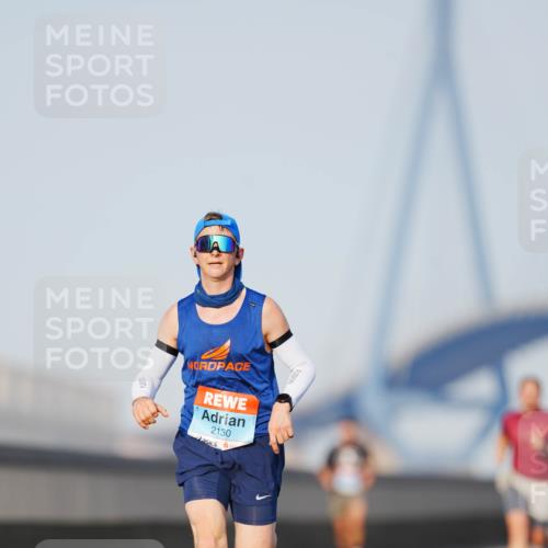 03.10.2026 - Köhlbrandbrückenlauf LAZAROV Photography http://msf.ph/oto/10688828 03.10.2026 09:40:10 Position 3 2130 meine-sportfotos.de
