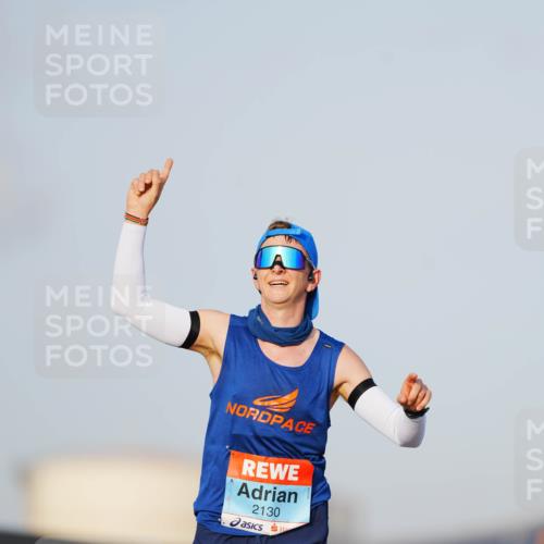 03.10.2026 - Köhlbrandbrückenlauf LAZAROV Photography http://msf.ph/oto/10688836 03.10.2026 09:40:12 Position 3 2130 meine-sportfotos.de