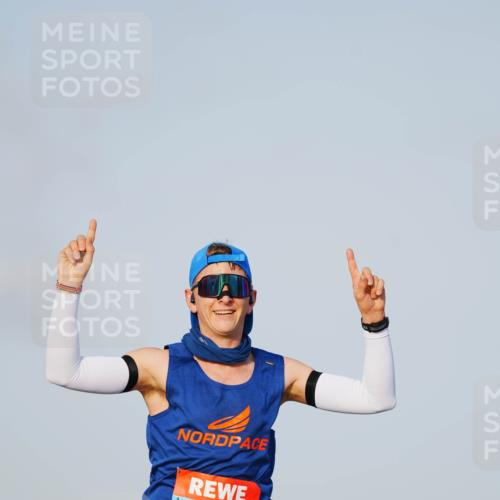 03.10.2026 - Köhlbrandbrückenlauf LAZAROV Photography http://msf.ph/oto/10688846 03.10.2026 09:40:12 Position 3 2130 meine-sportfotos.de