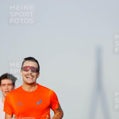 03.10.2026 - Köhlbrandbrückenlauf LAZAROV Photography http://msf.ph/oto/10688870 03.10.2026 09:40:19 Position 3 3000, 1972 meine-sportfotos.de
