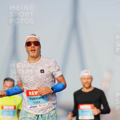 03.10.2026 - Köhlbrandbrückenlauf LAZAROV Photography http://msf.ph/oto/10688905 03.10.2026 09:40:24 Position 3 1064 meine-sportfotos.de