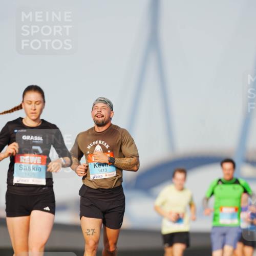 03.10.2026 - Köhlbrandbrückenlauf LAZAROV Photography http://msf.ph/oto/10688969 03.10.2026 09:40:37 Position 3 1425, 1413, 27 meine-sportfotos.de