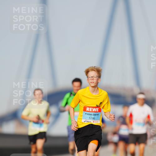 03.10.2026 - Köhlbrandbrückenlauf LAZAROV Photography http://msf.ph/oto/10688978 03.10.2026 09:40:39 Position 3 1296 meine-sportfotos.de