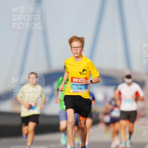 03.10.2026 - Köhlbrandbrückenlauf LAZAROV Photography http://msf.ph/oto/10688980 03.10.2026 09:40:39 Position 3 1296 meine-sportfotos.de