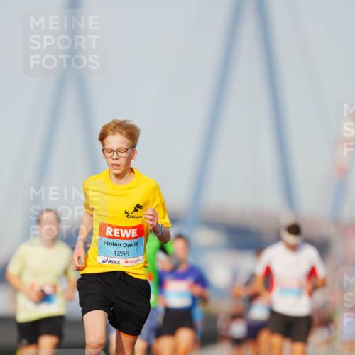 03.10.2026 - Köhlbrandbrückenlauf LAZAROV Photography http://msf.ph/oto/10688990 03.10.2026 09:40:40 Position 3 1296 meine-sportfotos.de