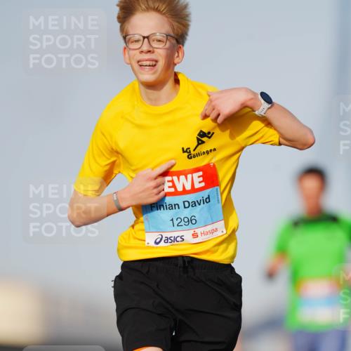 03.10.2026 - Köhlbrandbrückenlauf LAZAROV Photography http://msf.ph/oto/10688993 03.10.2026 09:40:43 Position 3 1296 meine-sportfotos.de