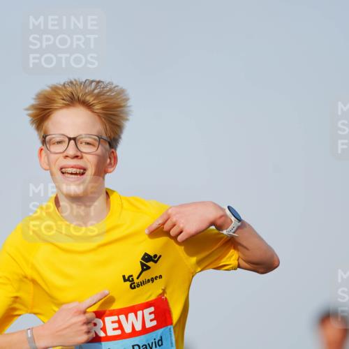 03.10.2026 - Köhlbrandbrückenlauf LAZAROV Photography http://msf.ph/oto/10689003 03.10.2026 09:40:44 Position 3 1296 meine-sportfotos.de