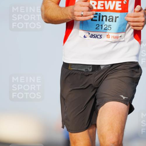 03.10.2026 - Köhlbrandbrückenlauf LAZAROV Photography http://msf.ph/oto/10689047 03.10.2026 09:40:51 Position 3 2125 meine-sportfotos.de